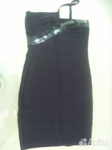 Платье бандажное Herve Leger Платье бандажное Herve Leger