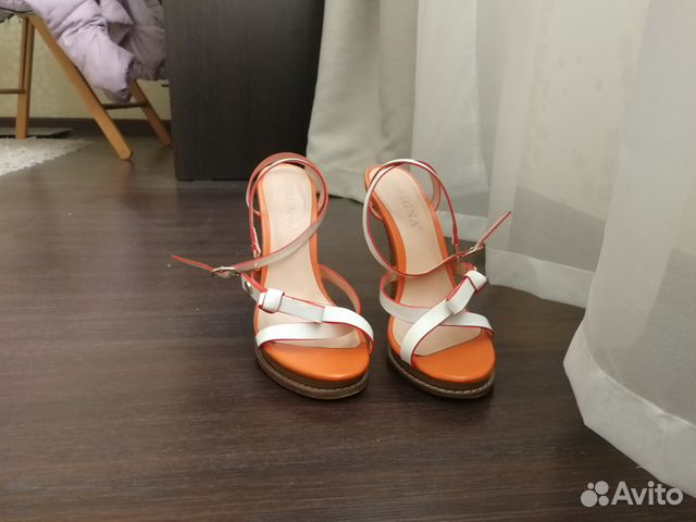 Босоножки кожаные Босоножки кожаные