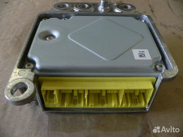 Блок управления AIR BAG nissan Juke (F15) 2011) Блок управления AIR BAG nissan Juke (F15) 2011)