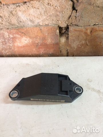 Датчик удара Mercedes W211 A0018209326 Датчик удара Mercedes W211 A0018209326