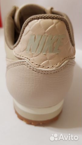 Nike Classic Cortez Leather Lux 861660-100 us-8.5 Nike Classic Cortez Leather Lux 861660-100 us-8.5