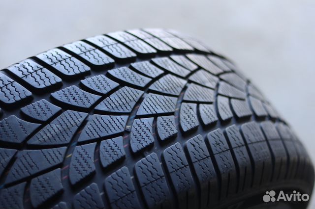 255 45 R20 Dunlop Sp Winter Sport 3D 022L