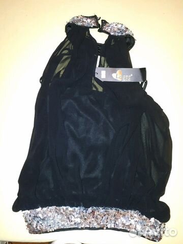 Шикарный топ с биркой Шикарный топ с биркой