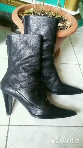 Studio Pollini. Кожа Ската. Лимитка. Демисезон