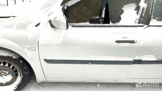 Дверь левая передняя Рено Меган 2 Renault Megane 2