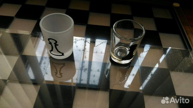 Игра в шашки, отличный подарок Игра в шашки, отличный подарок
