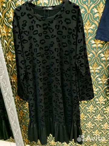 Стильные женские платья к празднику