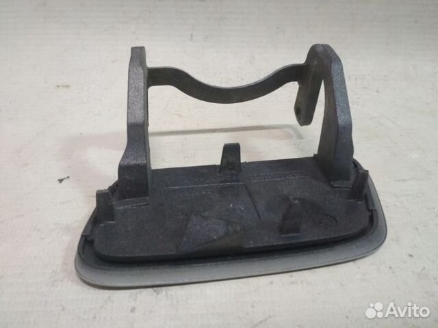 Крышка омывателя фар audi a4 8k Крышка омывателя фар audi a4 8k