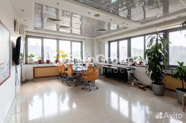 Свободного назначения 658 м²