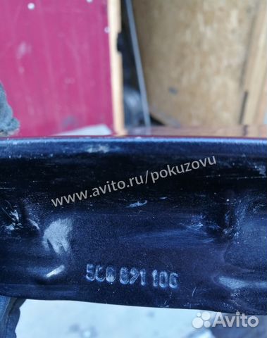 VW Jetta Крыло переднее правое 5c6891106