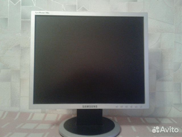 Монитор SAMSUNG