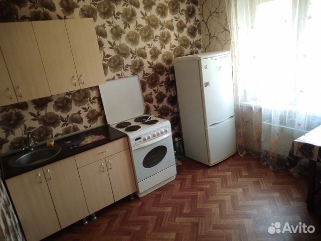 1-к квартира, 43 м², 1/10 эт.