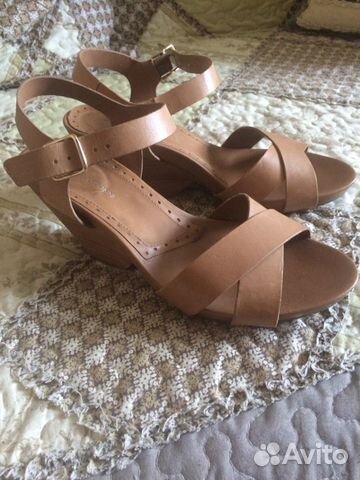 Босоножки Francesco Donni натур.кожа 39 р-р Босоножки Francesco Donni натур.кожа 39 р-р