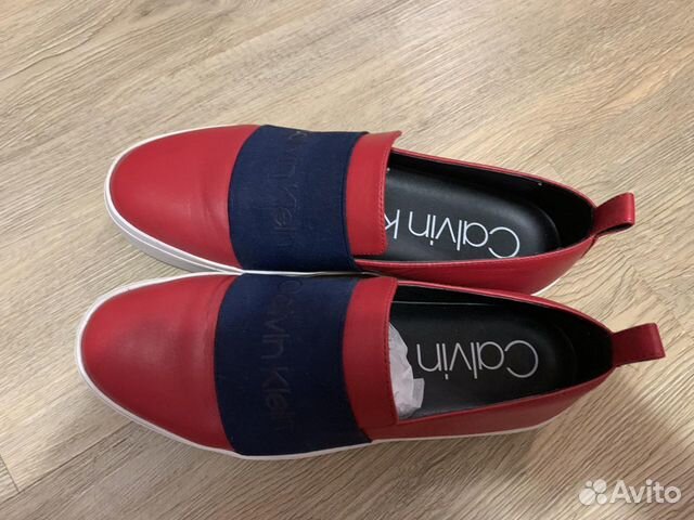 Слипоны Calvin Klein оригинал р36,5-37 нат кожа Слипоны Calvin Klein оригинал р36,5-37 нат кожа