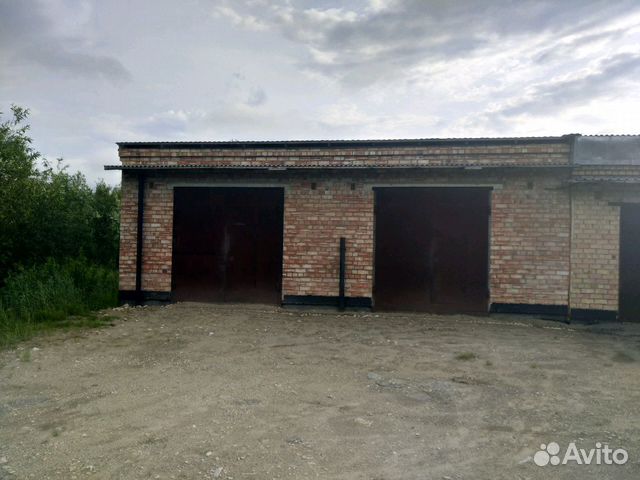 Гараж, > 30 м²