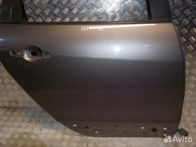 Дверь задняя правая Renault Scenic 3 Дверь задняя правая Renault Scenic 3