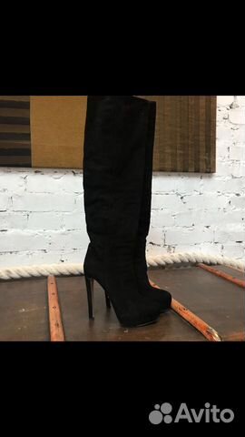 Ботфорты Prada Италия оригинал б/у Ботфорты Prada Италия оригинал б/у