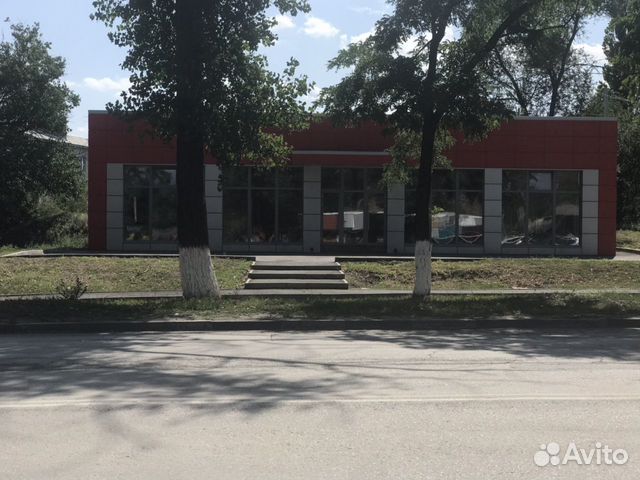 Сдаётся в аренду 1/2 помещения Сдаётся в аренду 1/2 помещения