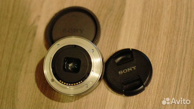 Sony 16mm f/2.8