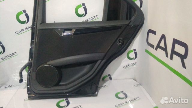Мерседес w204 Дверь задняя правая Мерседес w204 Дверь задняя правая
