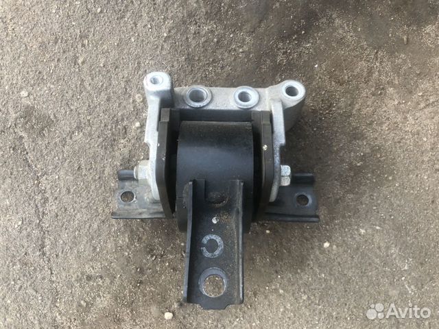 Подушка двигателя опора лансер 10 1.8 2.0