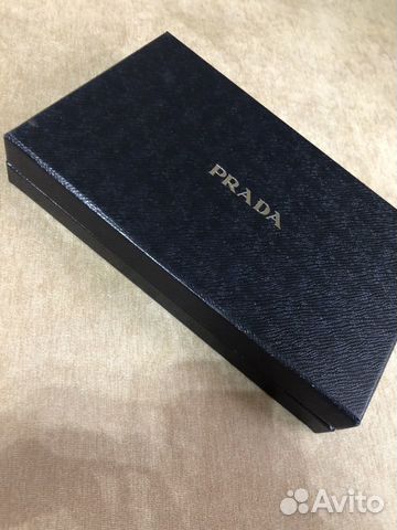 Кошелек женский Prada из сафьяновой кожи новый ори Кошелек женский Prada из сафьяновой кожи новый ори
