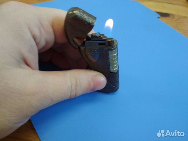 Зажигалка Dolphin газовая реклама фирмы