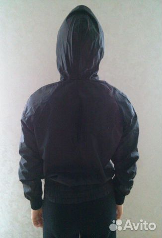 Куртка ветровка nike 140-150см Куртка ветровка nike 140-150см