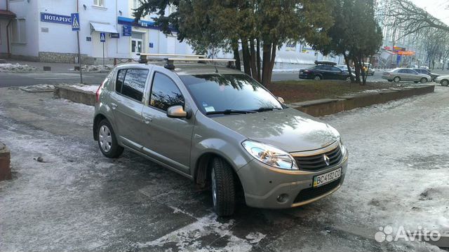 Багажник аэро на Рено Сандеро (Renault Sandero) Багажник аэро на Рено Сандеро (Renault Sandero)
