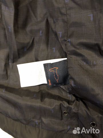 Пуховик Trussardi Новый Пуховик Trussardi Новый