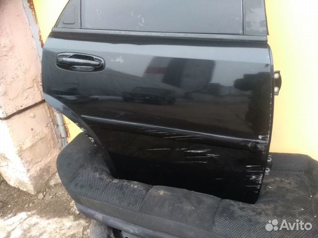 Задняя правая дверь Chevrolet Lacetti седан Задняя правая дверь Chevrolet Lacetti седан