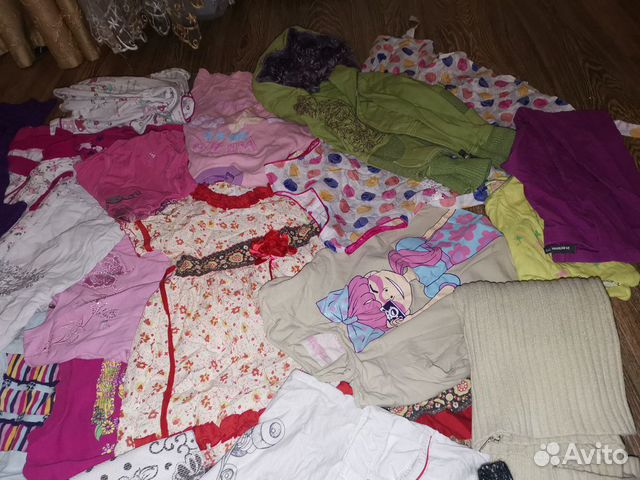 Кофты и платья на девочку 5-6 лет