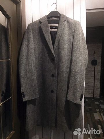 Пальто Hugo Boss. Оригинал. Шерсть. XL Пальто Hugo Boss. Оригинал. Шерсть. XL