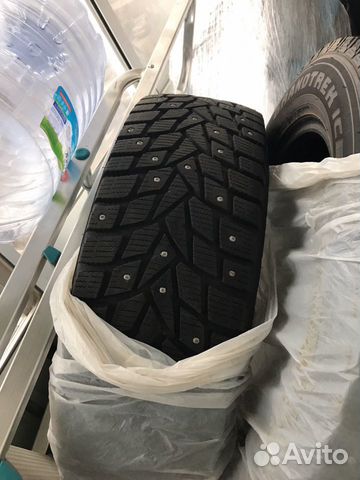 Комплект зимней шипованной резины dunlop grandtrek Комплект зимней шипованной резины dunlop grandtrek