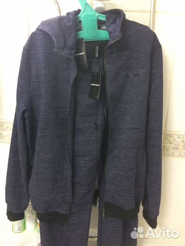 Костюм спортивный emporio armani Костюм спортивный emporio armani