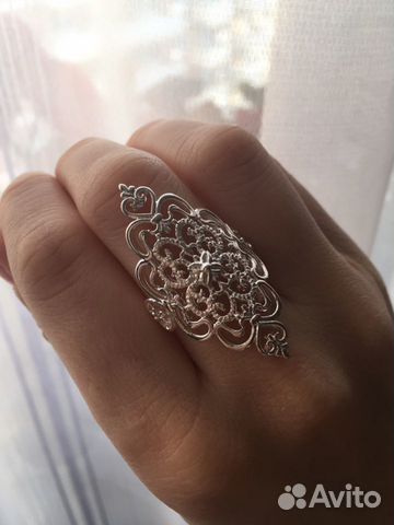 Серебряное кольцо