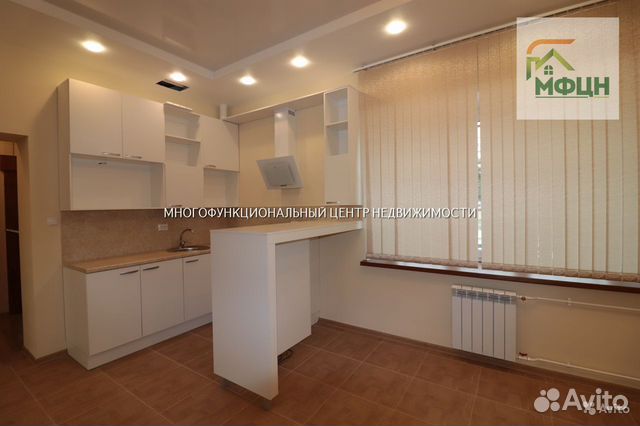 Дом 357.4 м² на участке 11 сот.