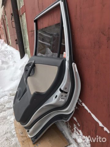 Дверь Toyota Rav 4/Vanguard, правая задняя