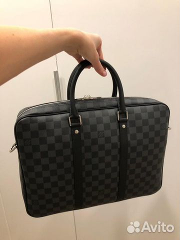 Портфель мужской Louis Vuitton в наличии Портфель мужской Louis Vuitton в наличии