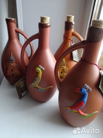 Глиняные бутылки для интерьера