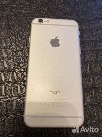 Телефон iPhone 6 серый