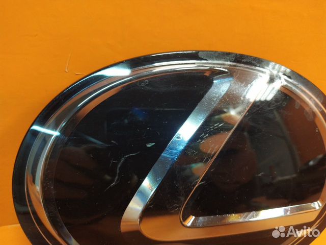 Эмблема передняя Lexus Lx 3 URJ200 2007-Нв