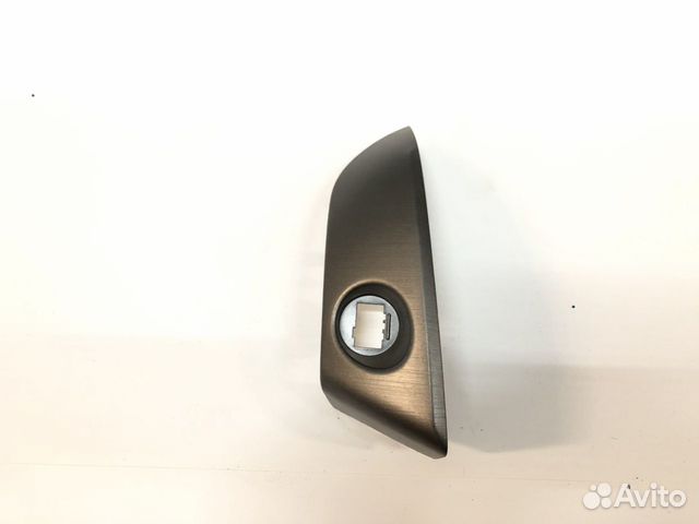 Toyota Rav 4 рав Накладка Торпедо Левая Правая Toyota Rav 4 рав Накладка Торпедо Левая Правая