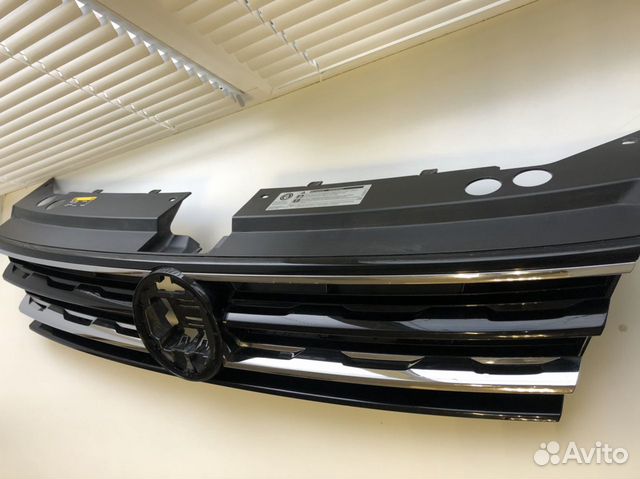 Решетка радиатора VW Tiguan 16