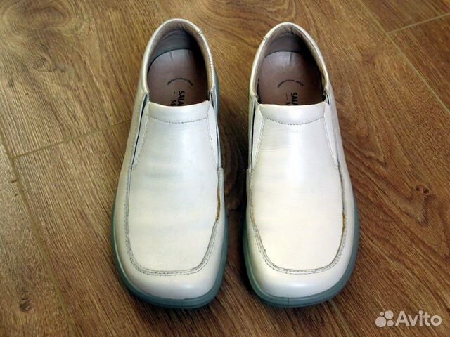 Новые женские туфли Новые женские туфли