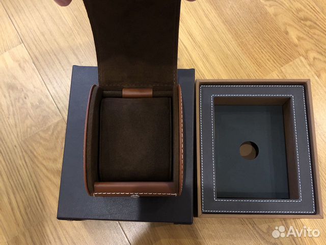 Коробка,бокс новая от часов Breitling Коробка,бокс новая от часов Breitling