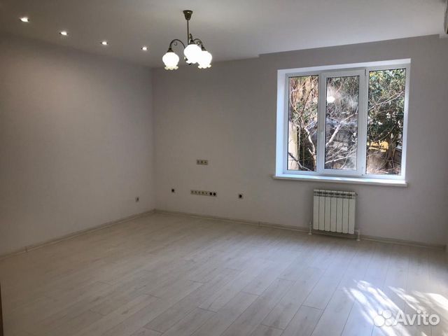 1-к квартира, 35 м², 1/5 эт.