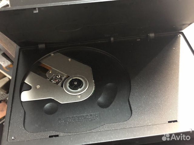 Портативный DVD проигрыватель DVP-FX850