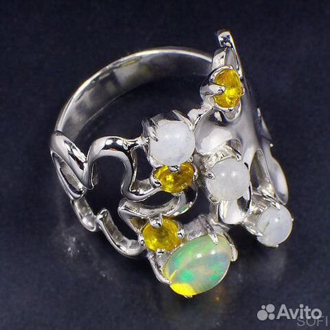 Серебряное кольцо с опалом и фианитом натуральным