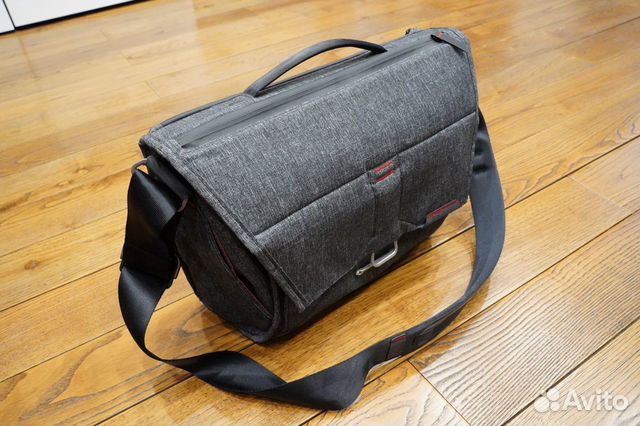 peak design messenger bag 13